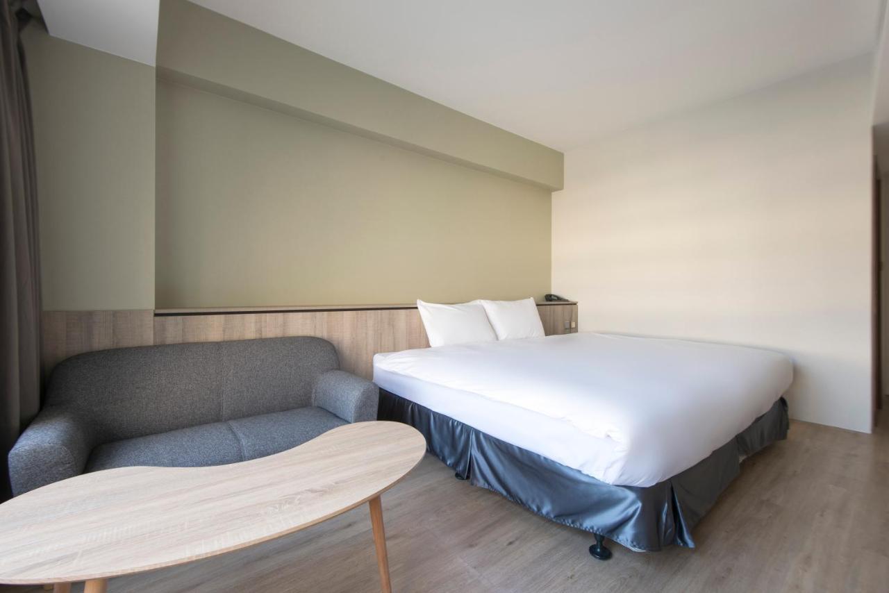 Sparrow Hotel Taichung Esterno foto
