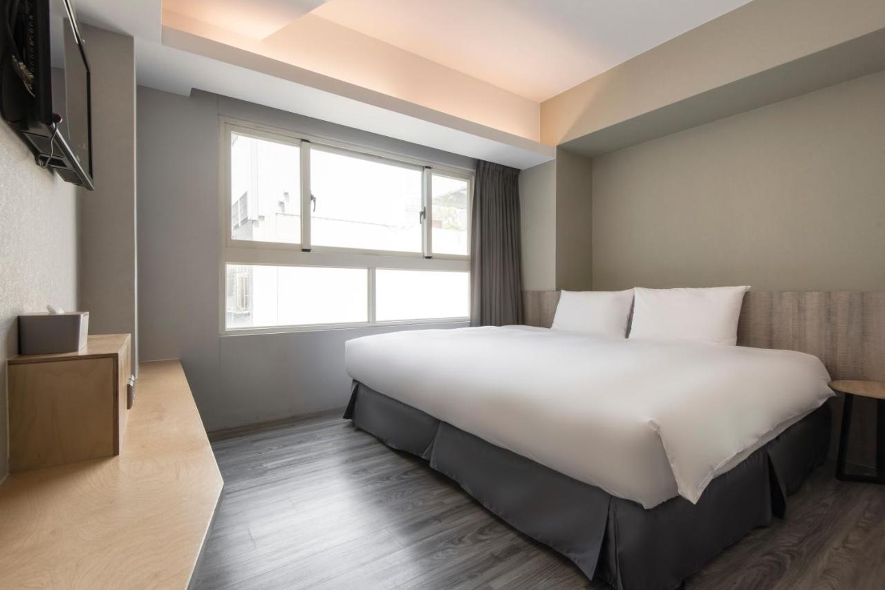 Sparrow Hotel Taichung Esterno foto