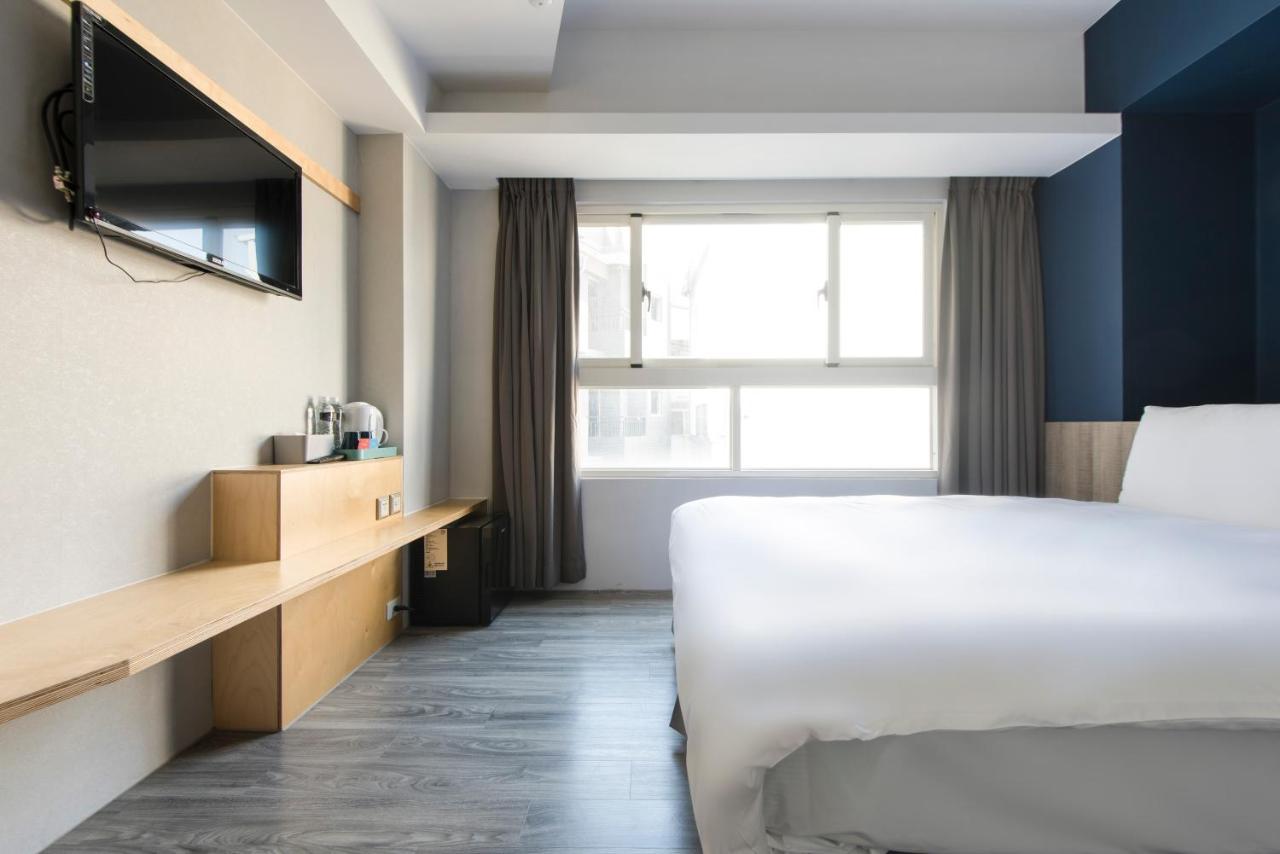 Sparrow Hotel Taichung Esterno foto