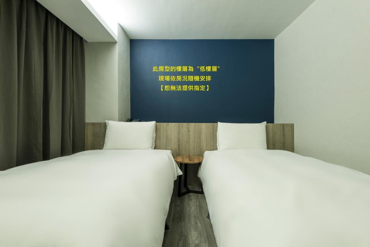 Sparrow Hotel Taichung Esterno foto